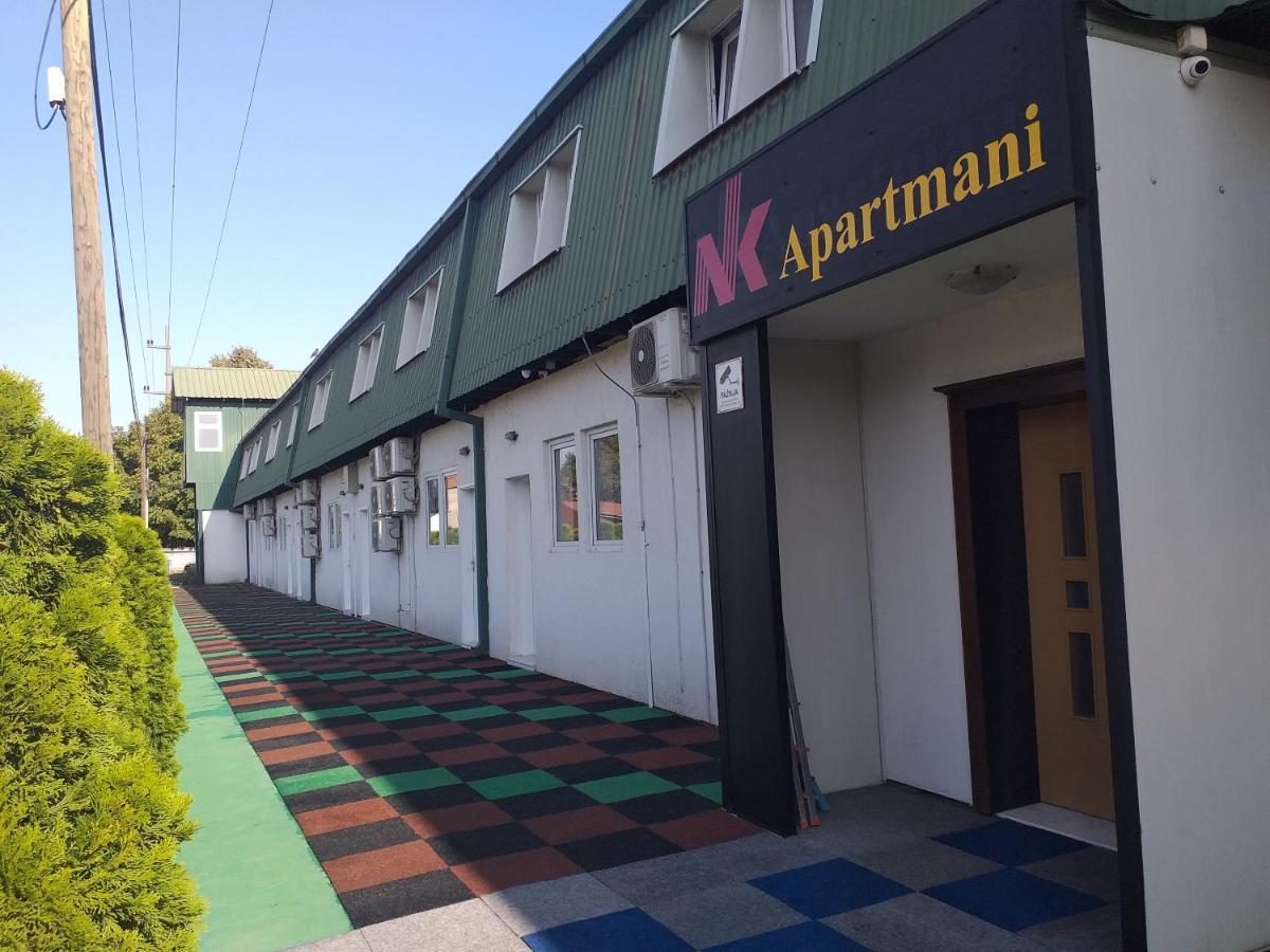 Enka Apartmani Belgrado Esterno foto